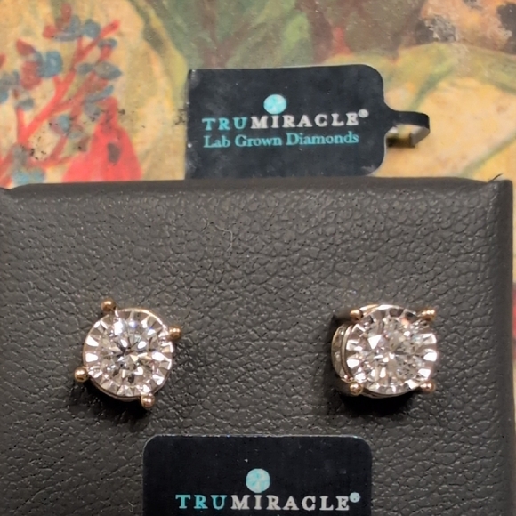 TRuMiracle 14k Yellow And 1 CTTW Lab Diamonds Stud Earrings - Picture 7 of 7